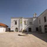 Il nostro punto di partenza � Villa Frammarino, una masseria del XII secolo completamente ristrutturata che funge da riferimento del parco